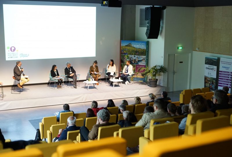 Conférence – Séismes et paysages : que nous apprennent les grottes et avens ? à Vallon-Pont-d'Arc - 1