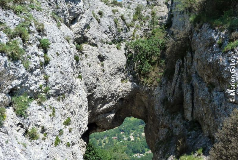 Le Trou du Furet à Eyzahut - 2