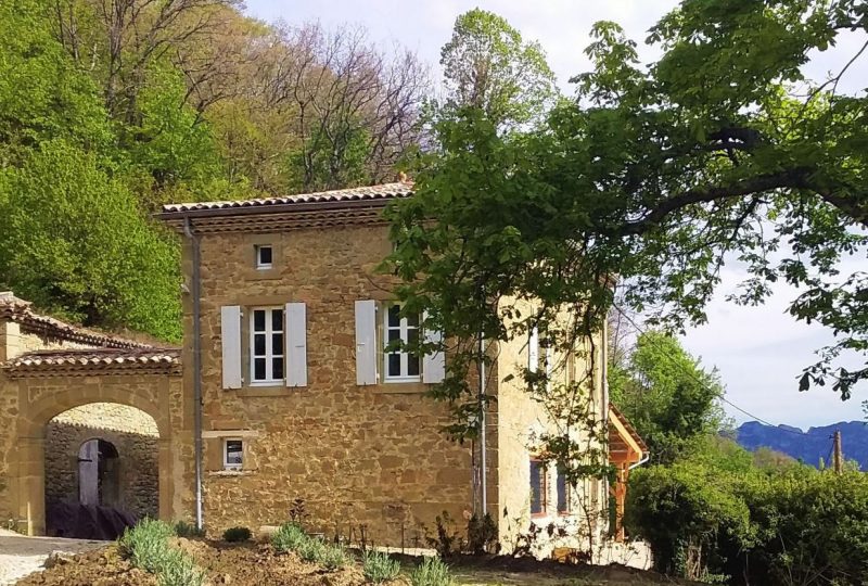 Gite du Grand Delmas à Bourdeaux - 0