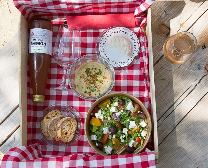 Sumptuous picnic surrounded by lavender – L’Essentiel de Lavande à La Bégude-de-Mazenc - 1