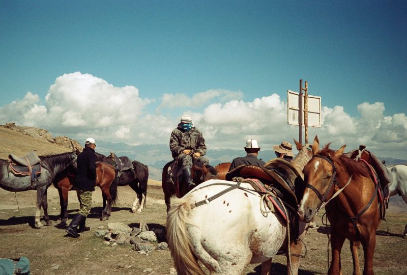 Escales aux pieds des Monts Célestes – voyage photographique au Kirghizistan à Le Poët-Laval - 1