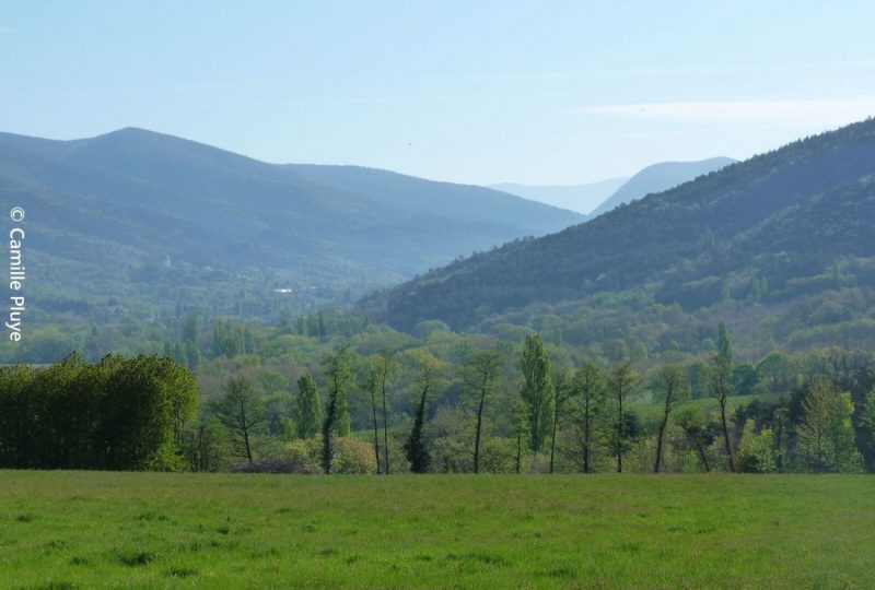 Autour de Chabotte à Le Poët-Laval - 0